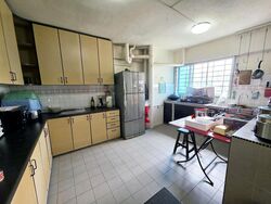Blk 301 Shunfu Gardens (Bishan), HDB Executive #516995711